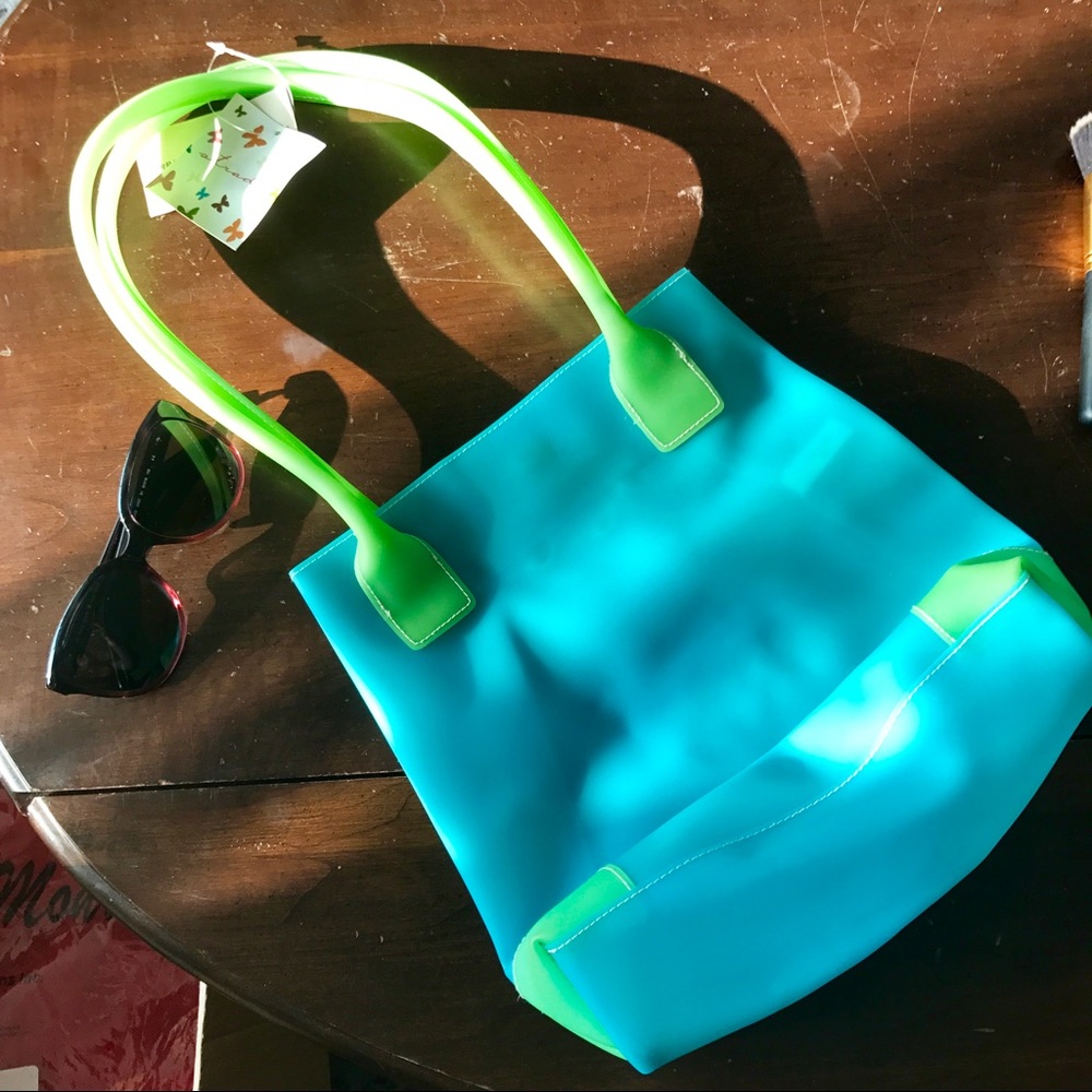 DEEP DISCOUNT GREAT DEAL Jelly Beach Shoulder Bag