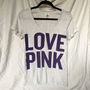 Victoria's Secret Love Pink v-neck T.