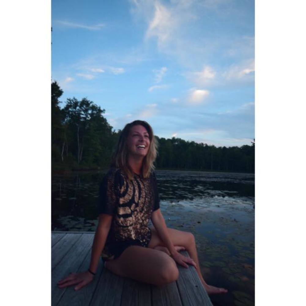 Meet your Posher, Kayla