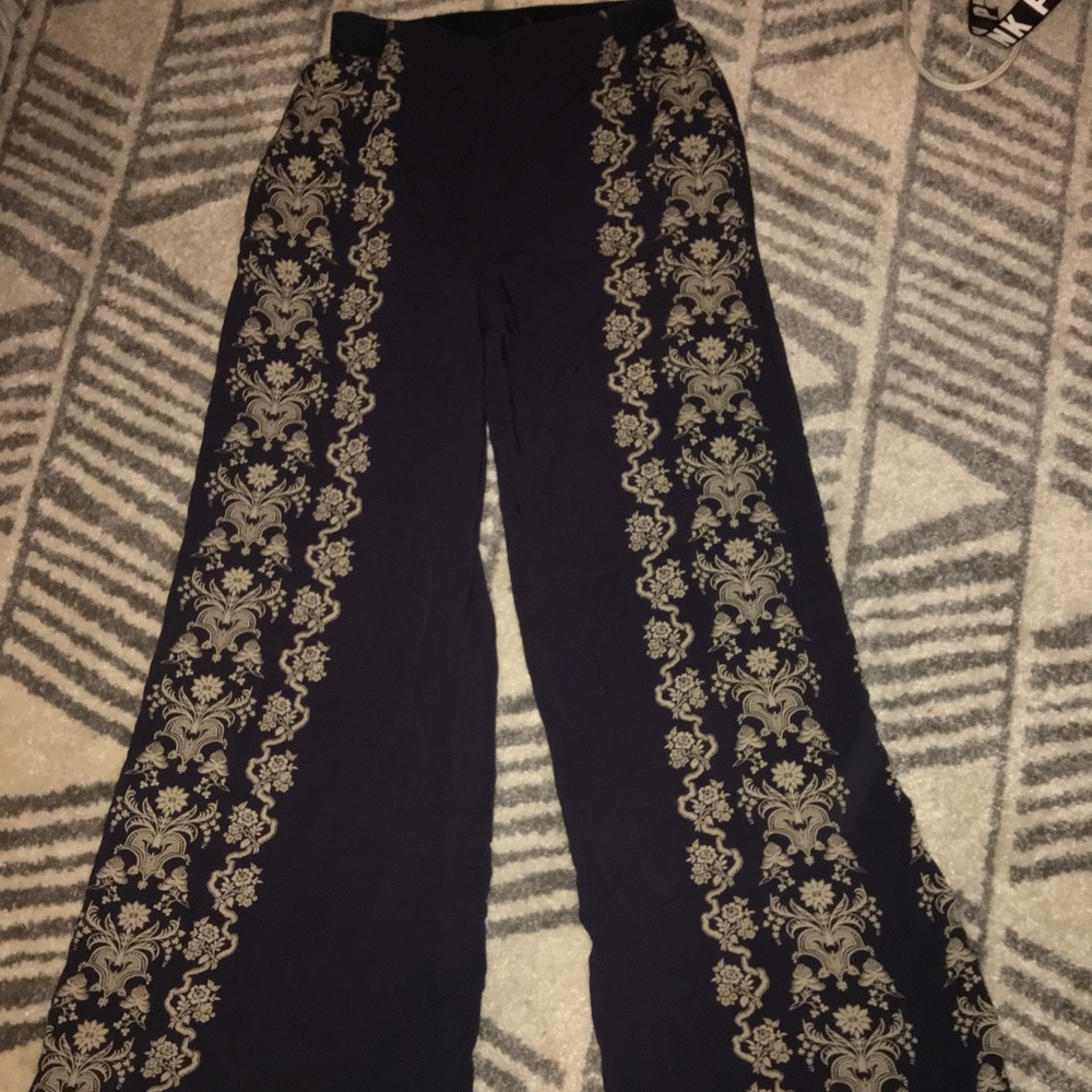 Dance&marvel loose beach pants high waisted.