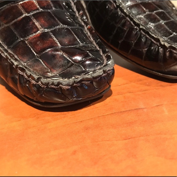 STUART WEITZMAN LEATHER LOAFER - Picture 4 of 6