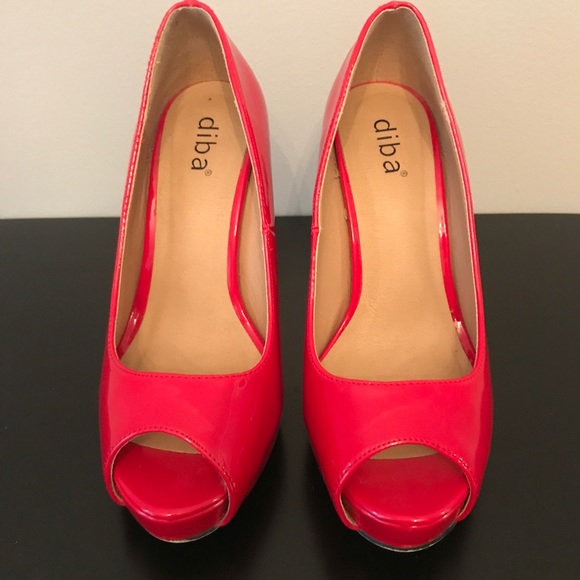 Diba Shoes Red Pumps - Picture 2 of 6