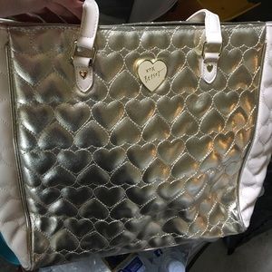 Large Betsey Johnson purse