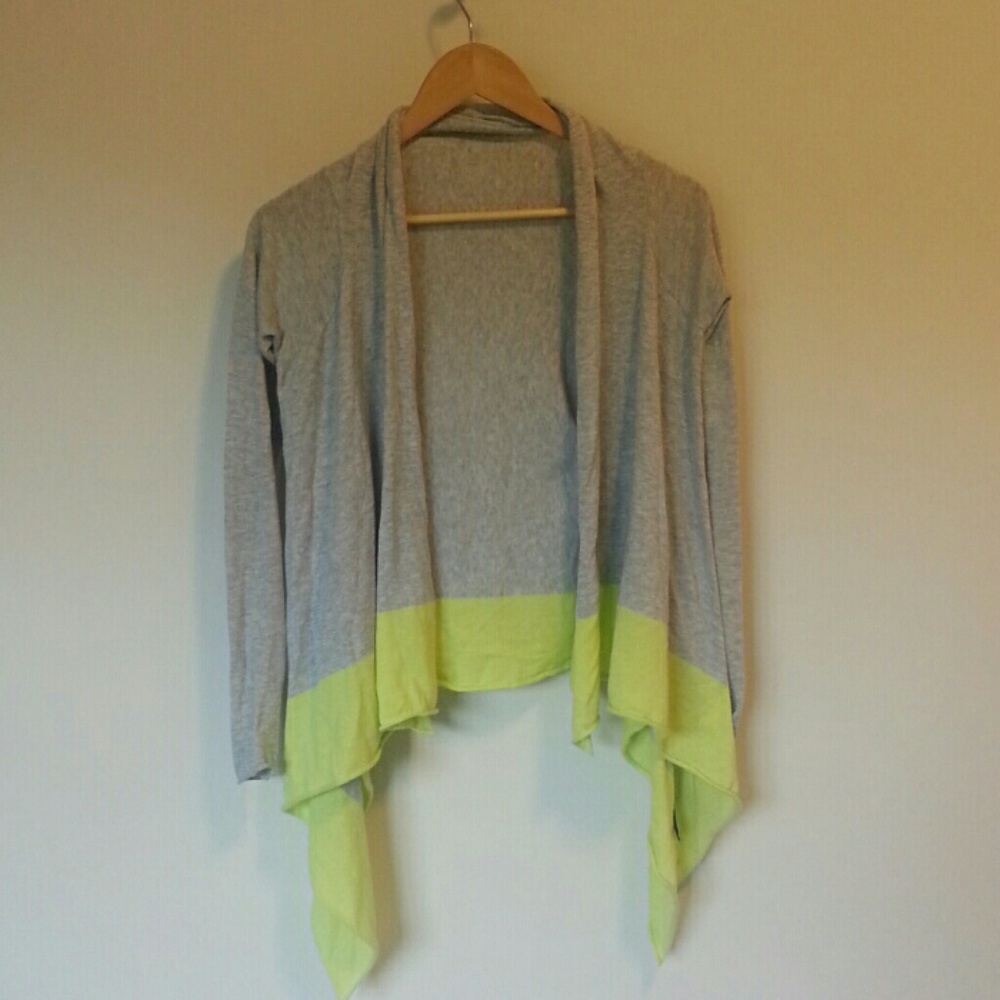 Drape sweater.