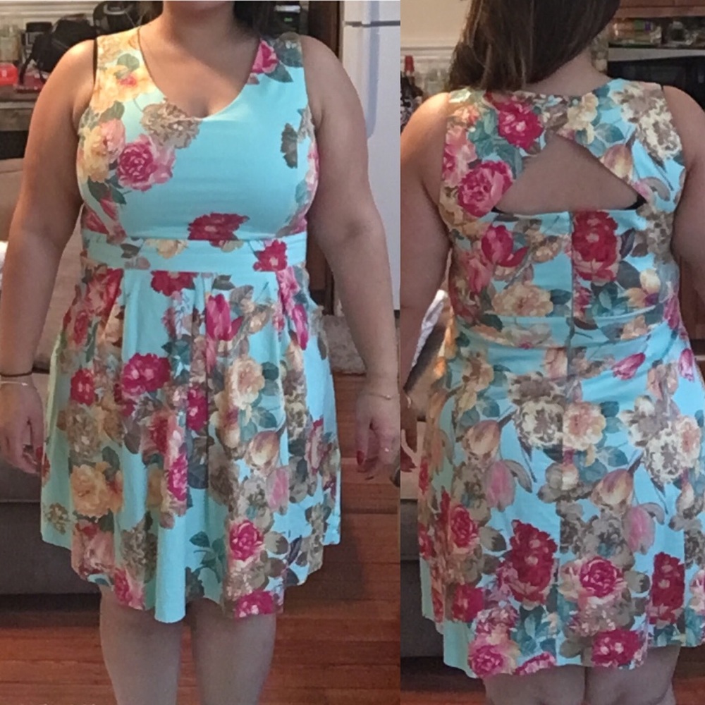Floral print dress