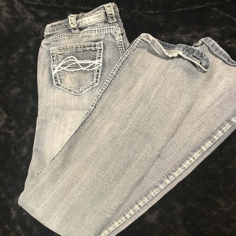 Cowgirl Tuff Jeans 29/37