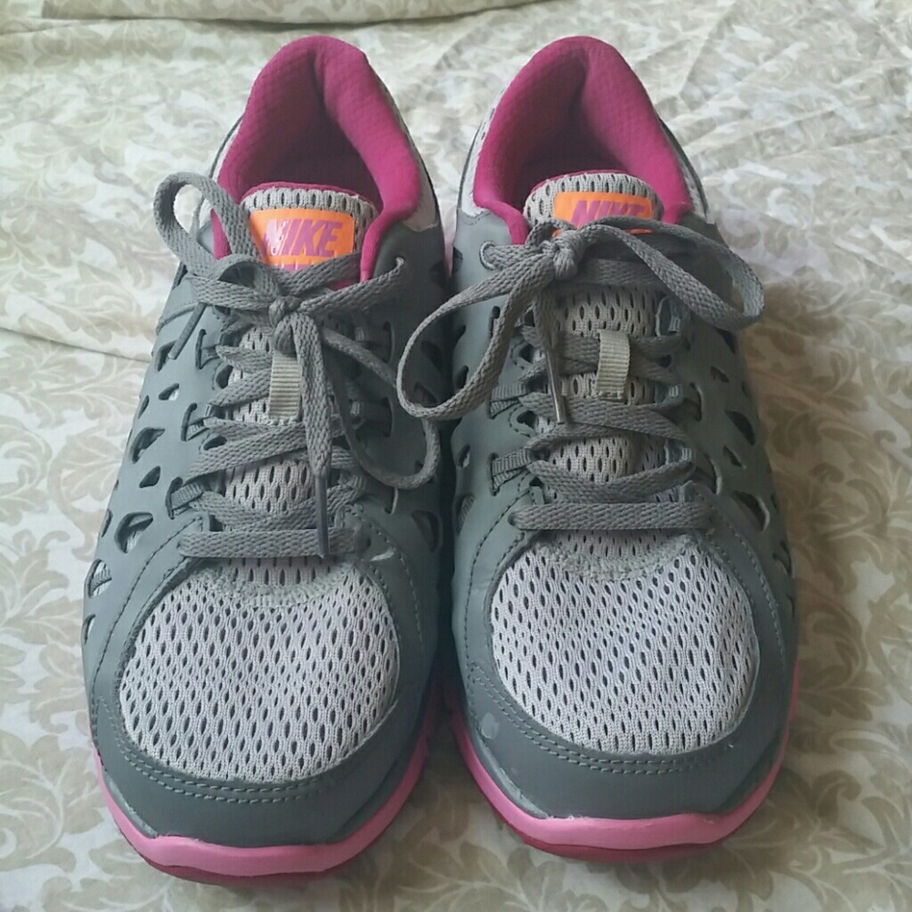 Nike Dual Fusion Running Shoes