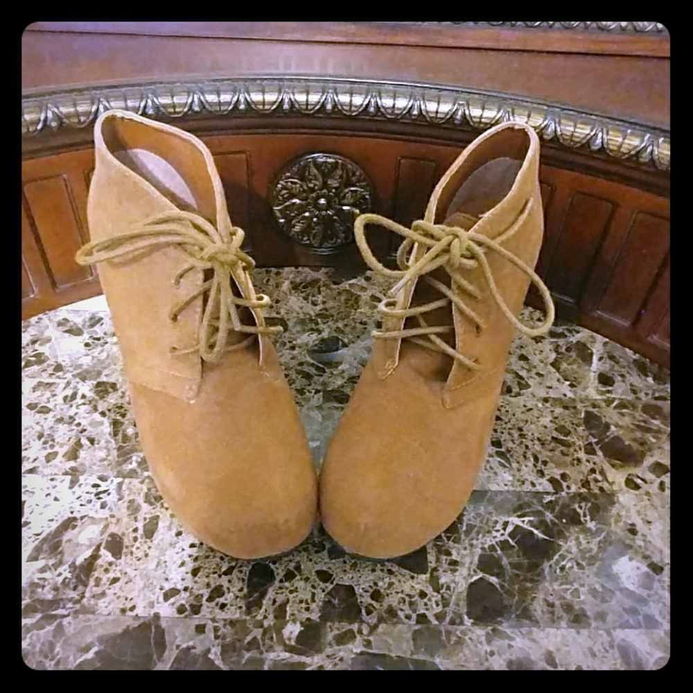 Women's Suede Booties