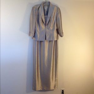 CACHET Formal Maxi Dress Jacket Silver Size 6
