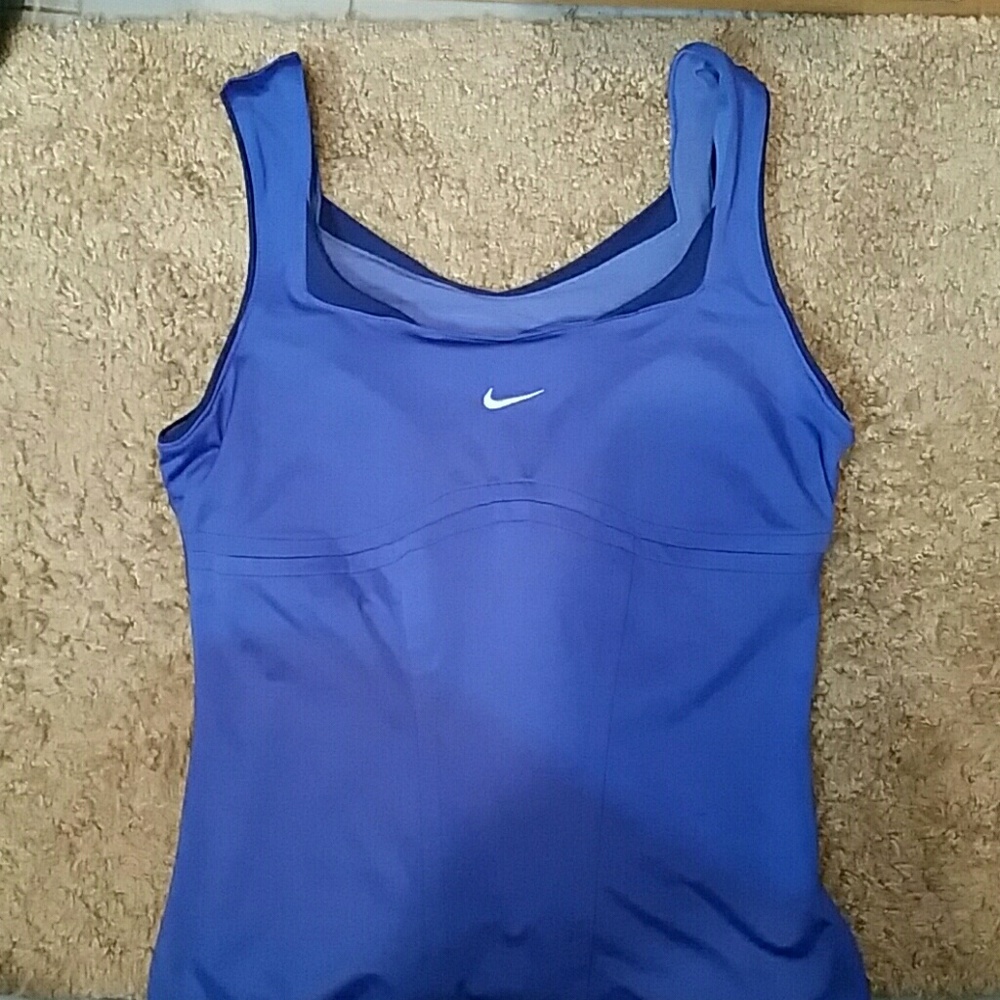 Nike dri fit tank