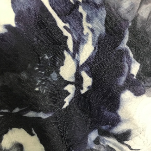 Rare NWT LIZA LUXE Flower Dress w Two Side Pockets - Picture 3 of 6