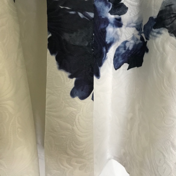 Rare NWT LIZA LUXE Flower Dress w Two Side Pockets - Picture 4 of 6