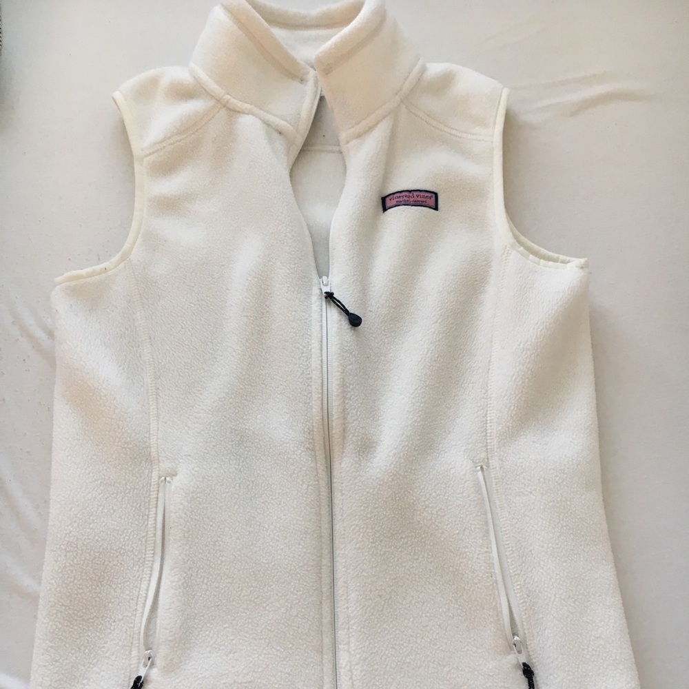 Vineyard vines white vest size XS