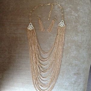 Crystal & golden statement set💕