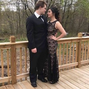 Meet your Posher, Raquel