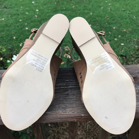 Tan Wedges - Picture 4 of 4
