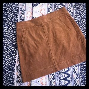 NWT LOFT Corduroy Skirt - WITH POCKETS! 💕
