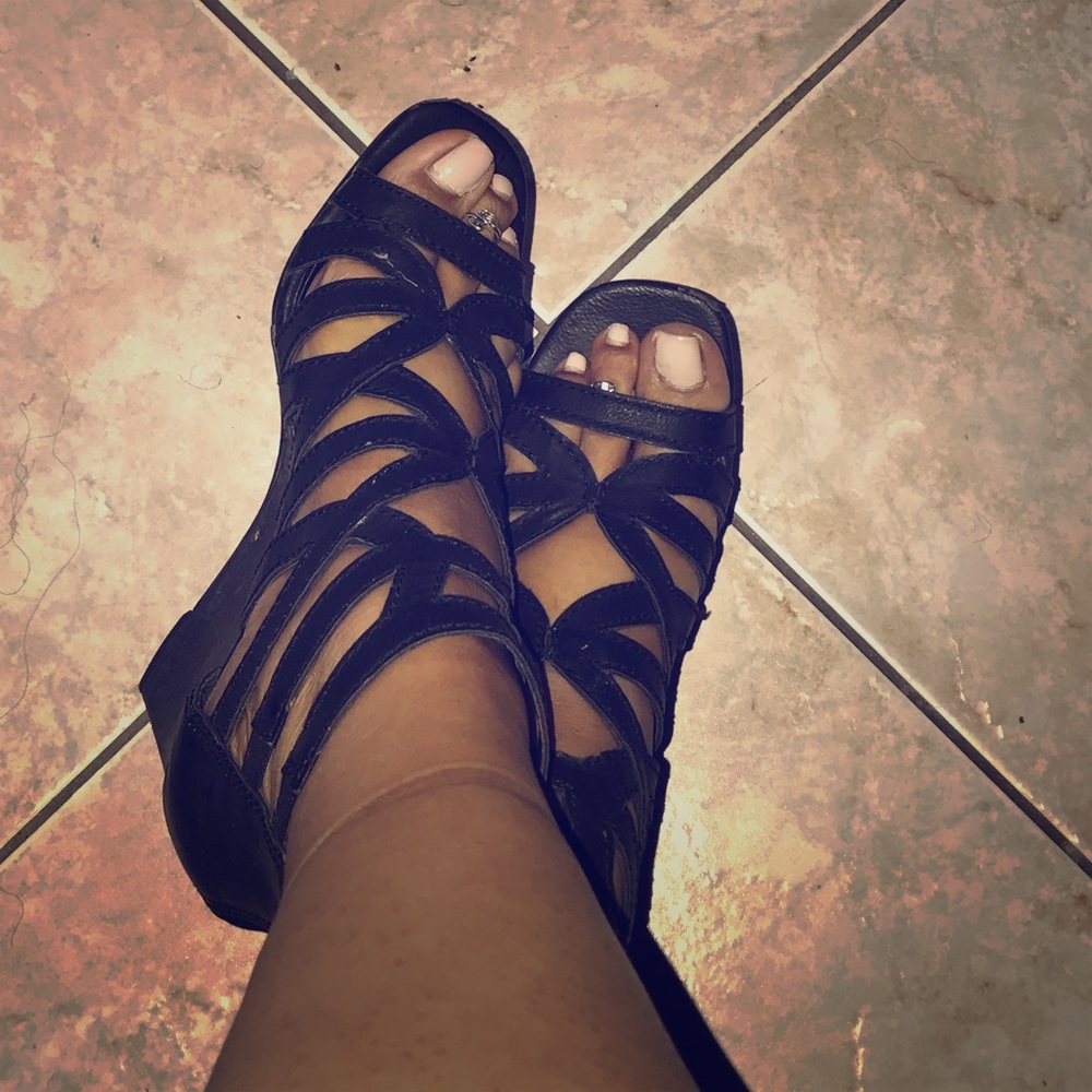 Black Franco Sarto Caged Heel Ankle Booties Sz 9