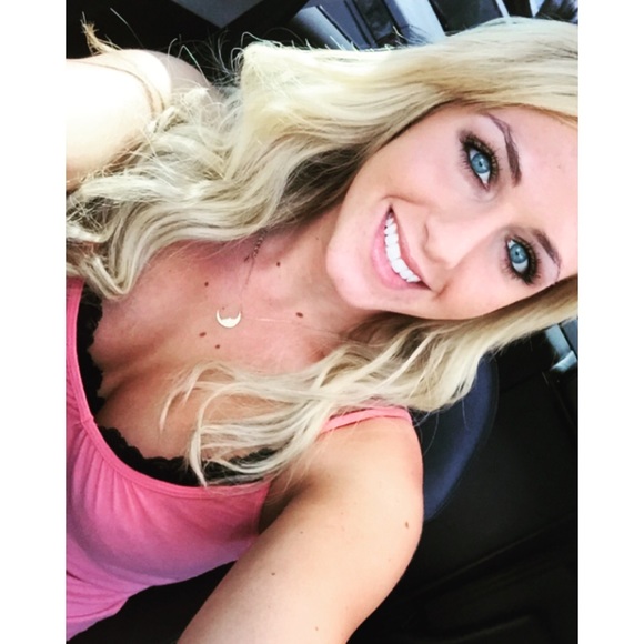 Meet your Posher, Caitlyn - Picture 1 of 1