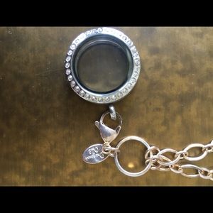 Origami Owl small locket with crystals and chain!