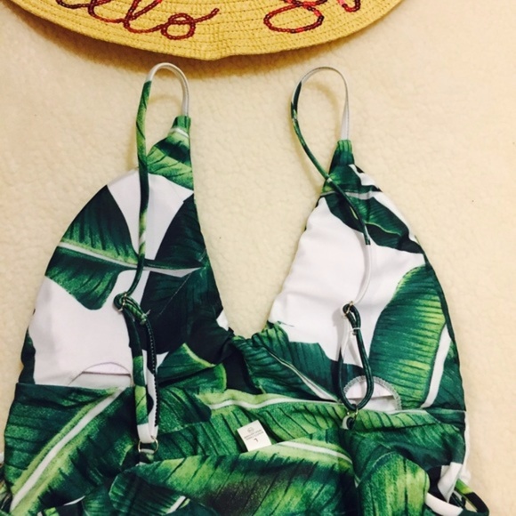 BEST SELLER Tropical Palm Leaf One Piece Swimsuit - Picture 4 of 8