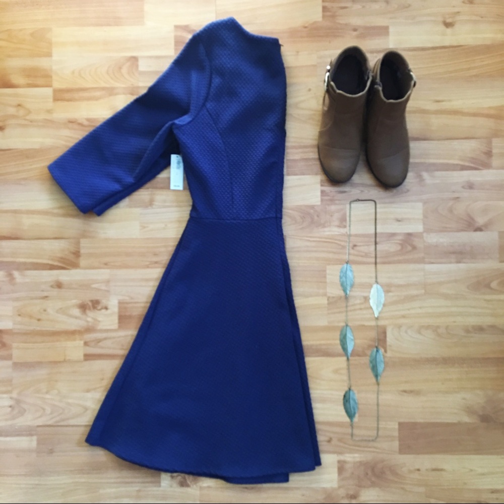 NWT! Old Navy- 3/4 Sleeve Navy Blue Dress