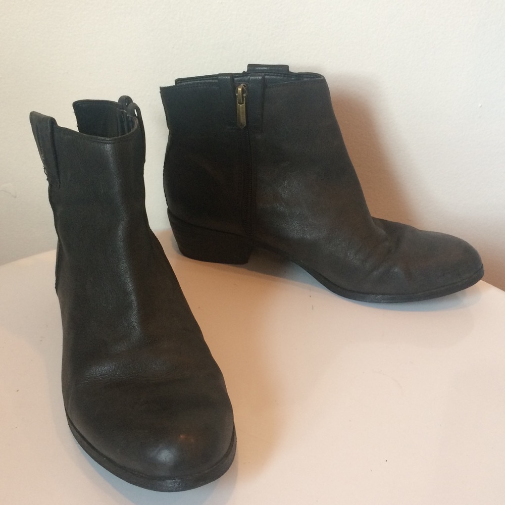 Sam Edelman Chelsea Bootie Boots with Zip