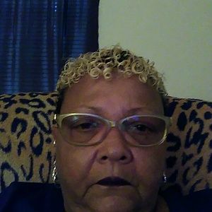 Meet your Posher, Carolyn