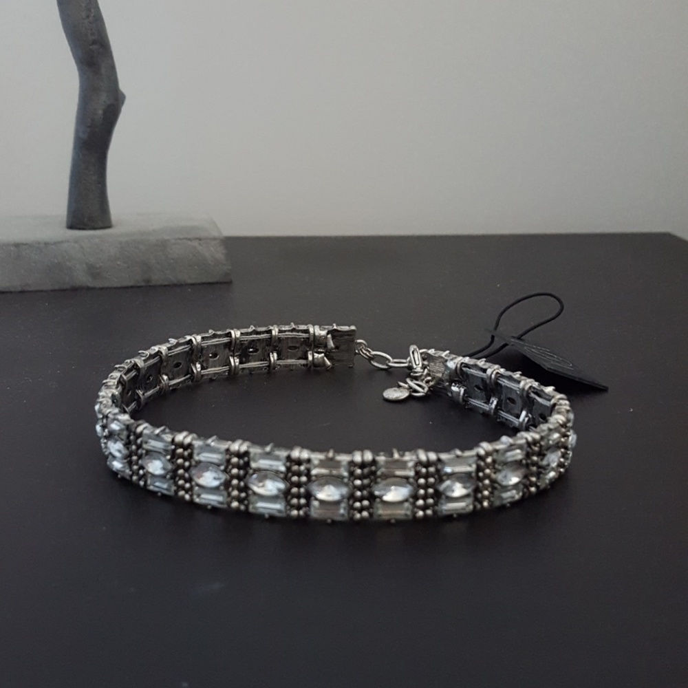 NWT Baublebar choker