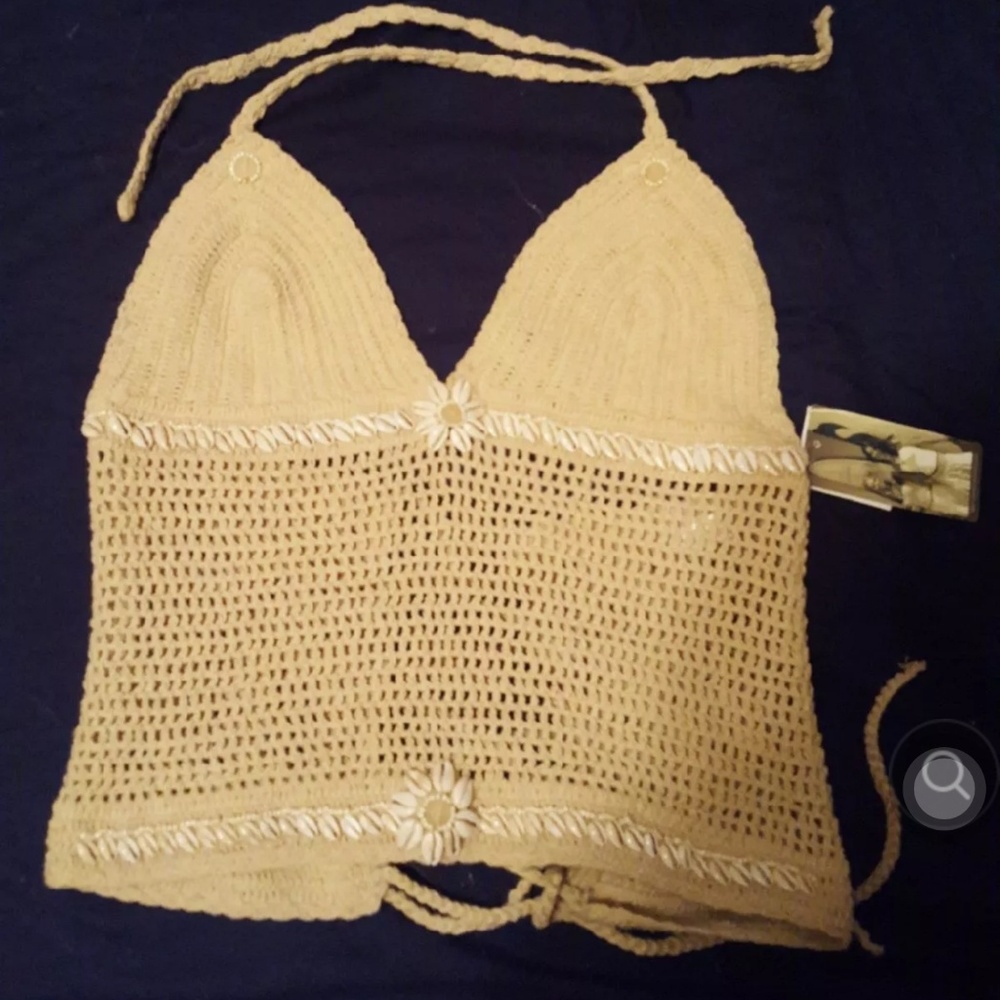 Nwt crochet flower top