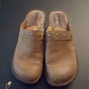 Born Tan Leather Clogs Size 6