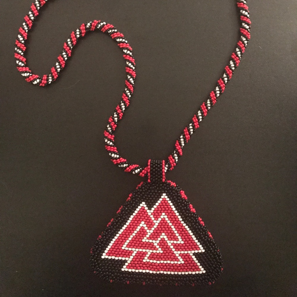Geometric necklace