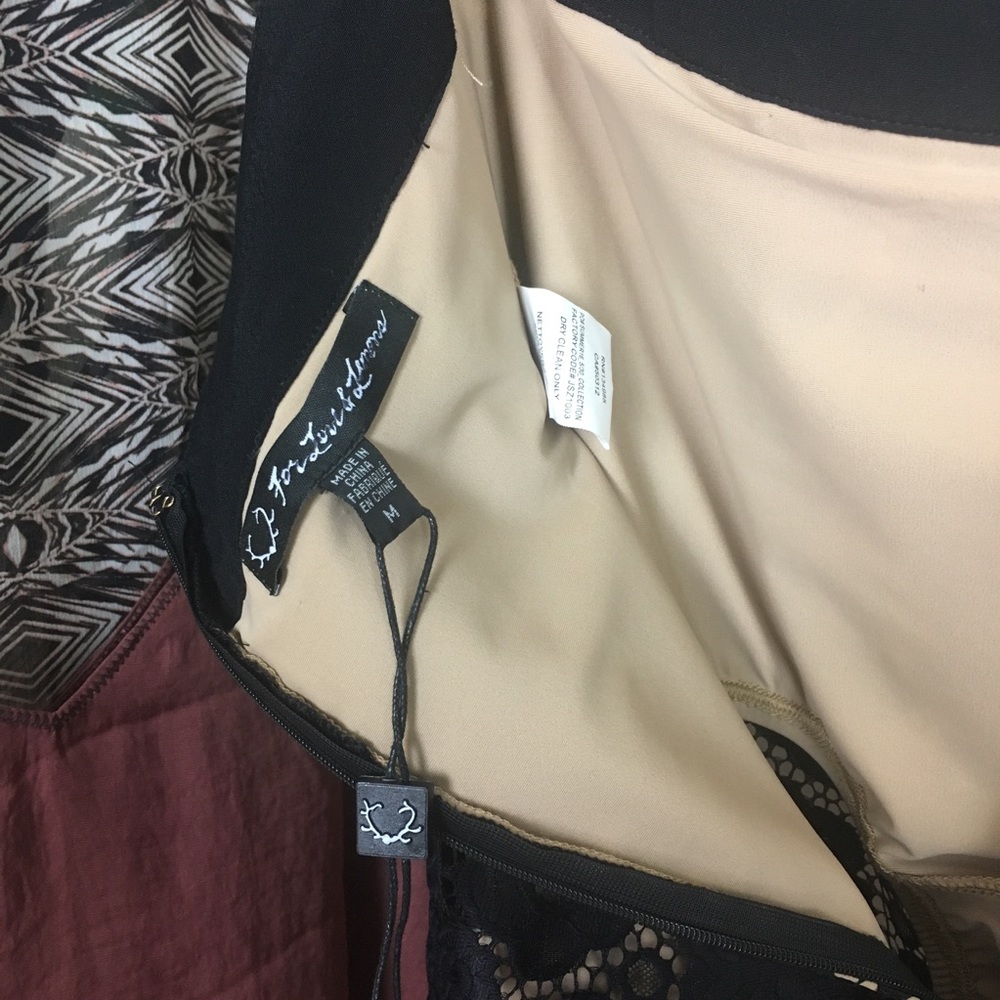 SOLD 🍋For Love and Lemons 🍋 skirt - Picture 5 of 8