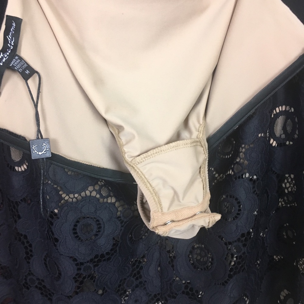 SOLD 🍋For Love and Lemons 🍋 skirt - Picture 6 of 8