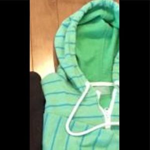 Threads green with blue striped hoodie