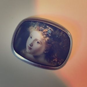Victorian looking belt buckle