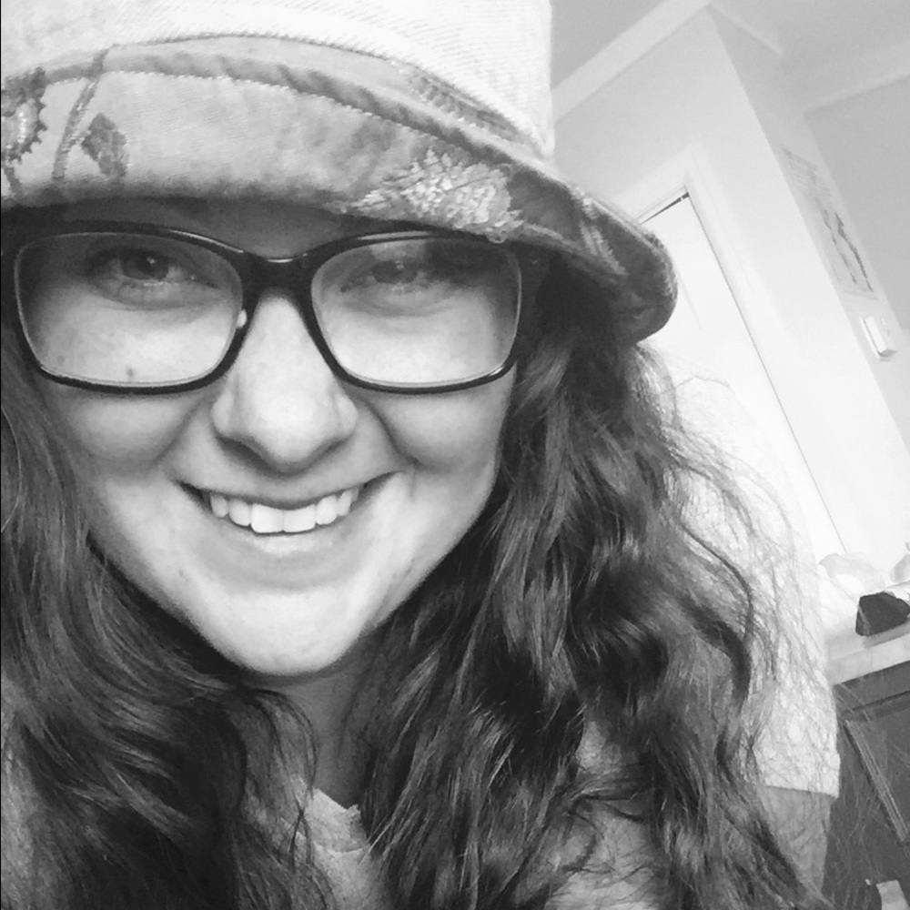 Meet your Posher, Kacey