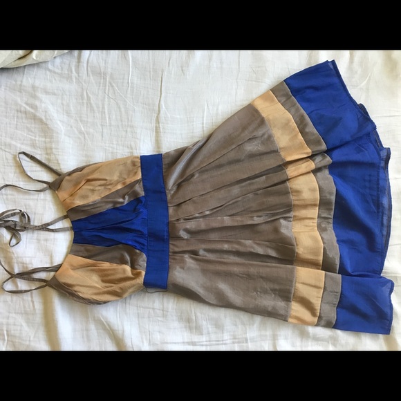 Lovely tan and blue cocktail dress - Picture 1 of 2