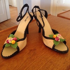 Miss Me Carmen Miranda heel sandals 8