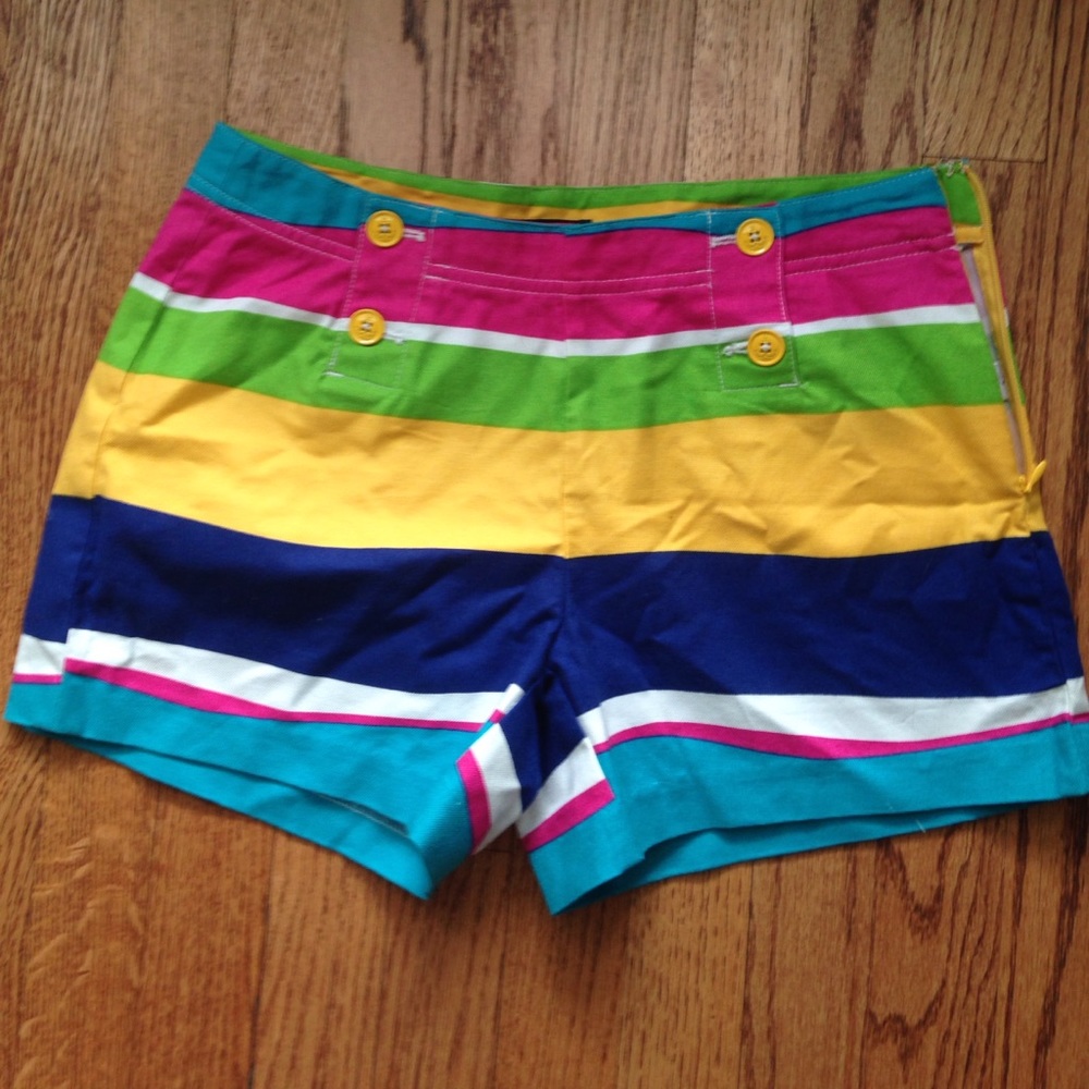 NWOT Tommy Hilfiger multicolor shorts