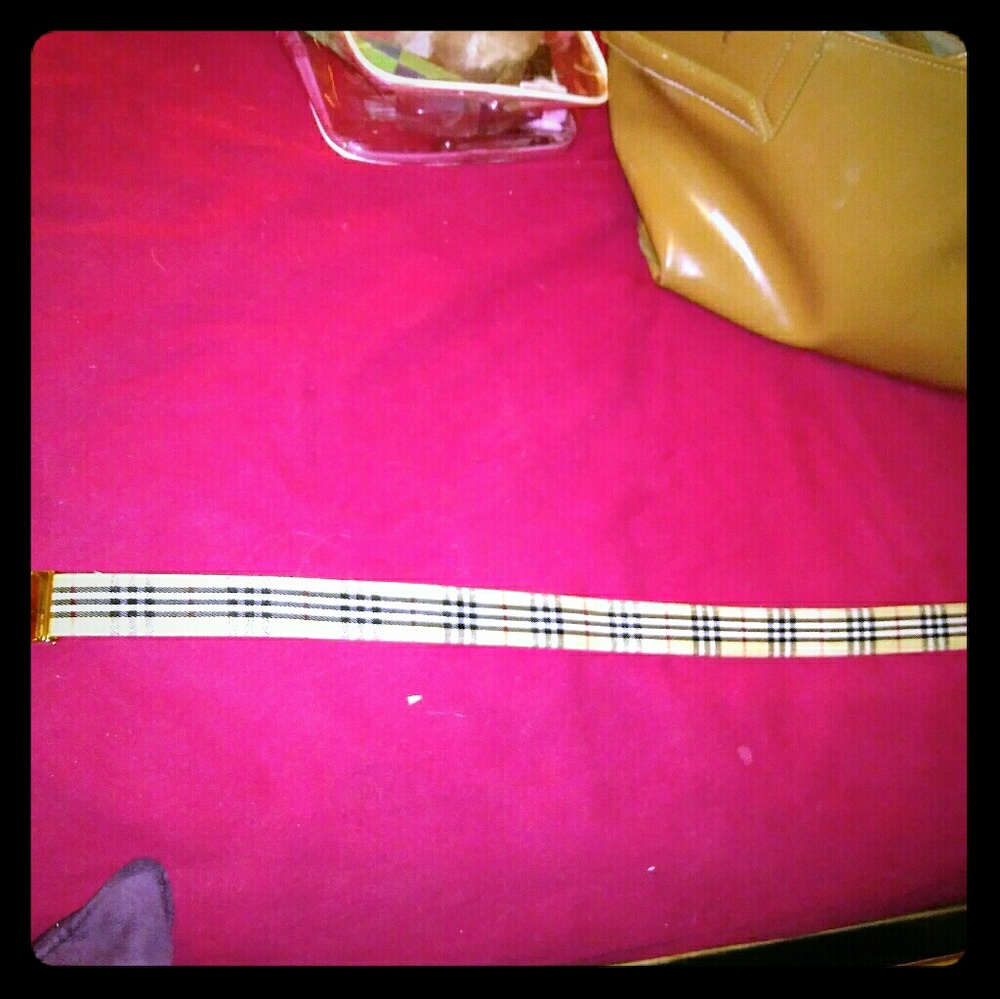 BURBERRY BELT