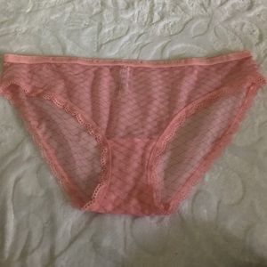 Brand New 💕 Pink and sparkly lace VS PINK panty