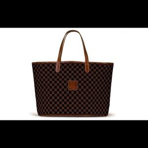 Barrington Gifts St. Anne Tote in Brown Cheques