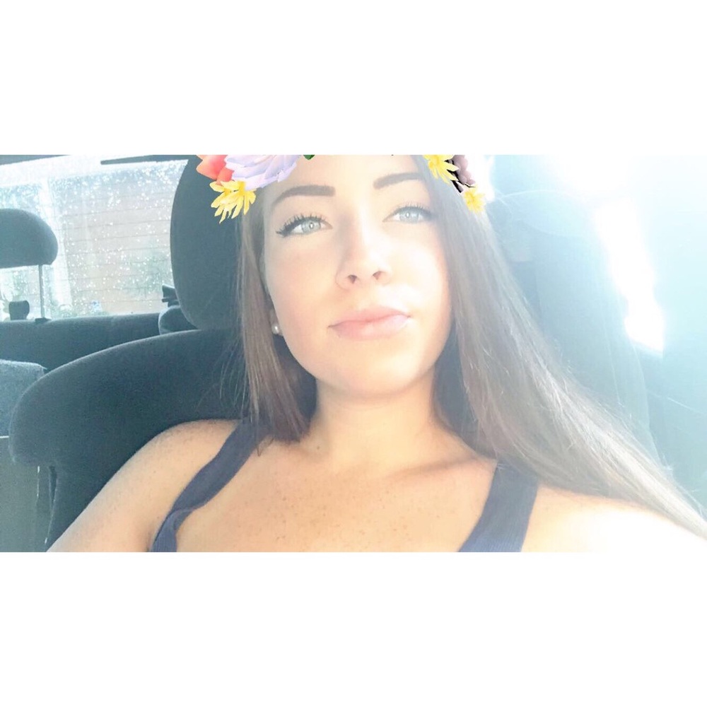 Meet your Posher, Lexi