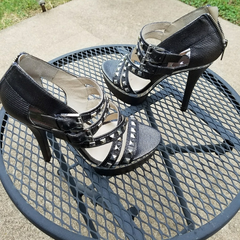 MK Sandals