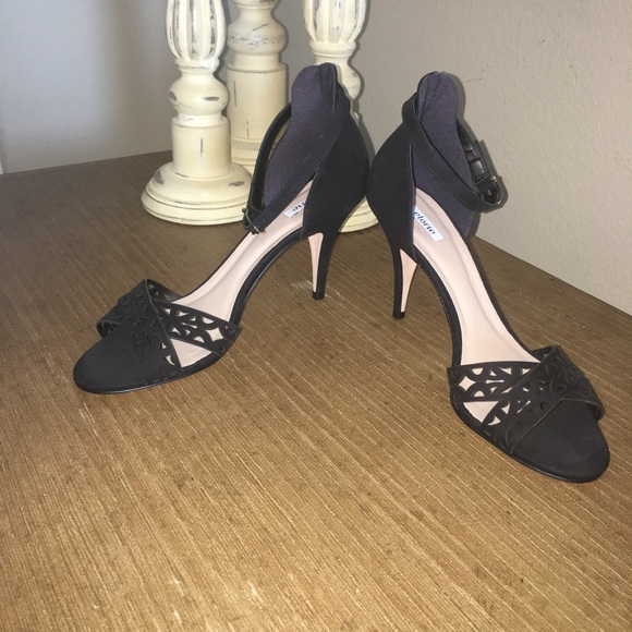 Elorie black sandal heels - Picture 2 of 5
