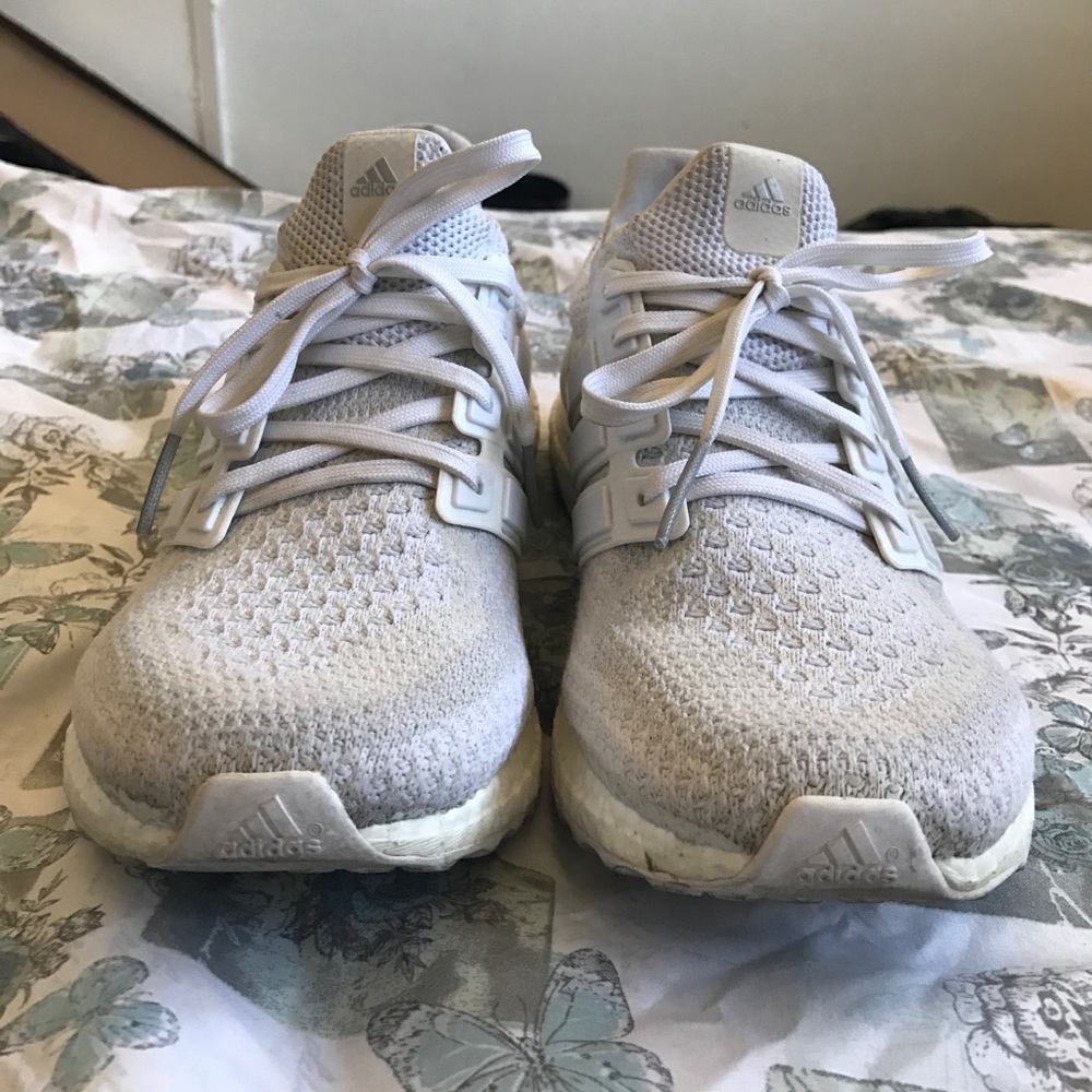Adidas ultra boost triple white 2.0