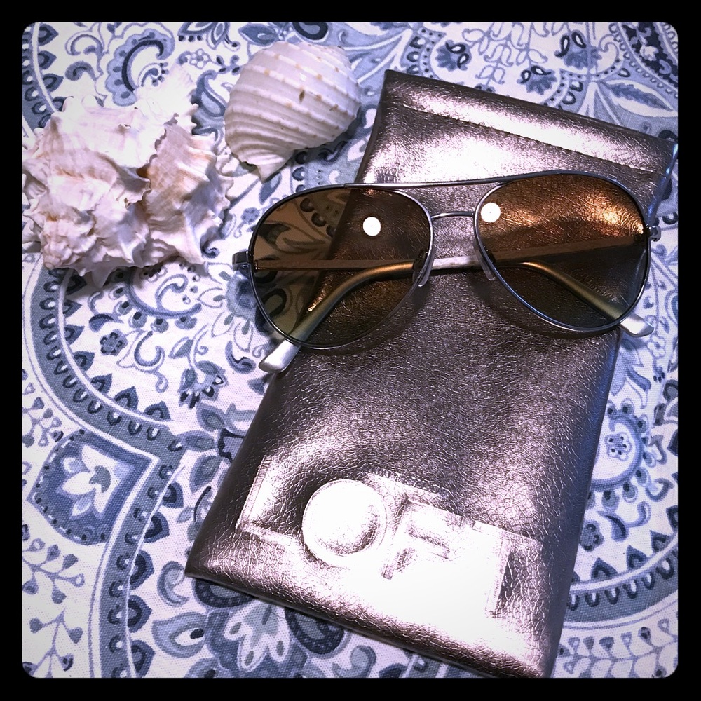 LOFT Aviator Sunglasses