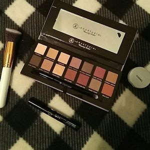 ABH Modern Renaissance Pallete