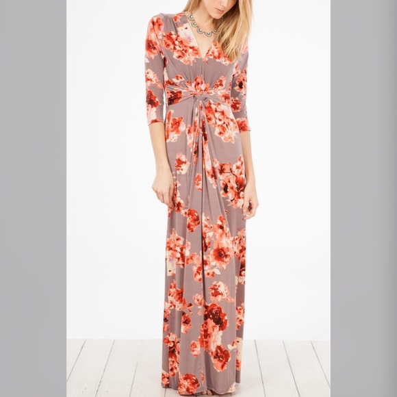 LAST 1!! Stunning gray floral maxi dress. - Picture 5 of 7